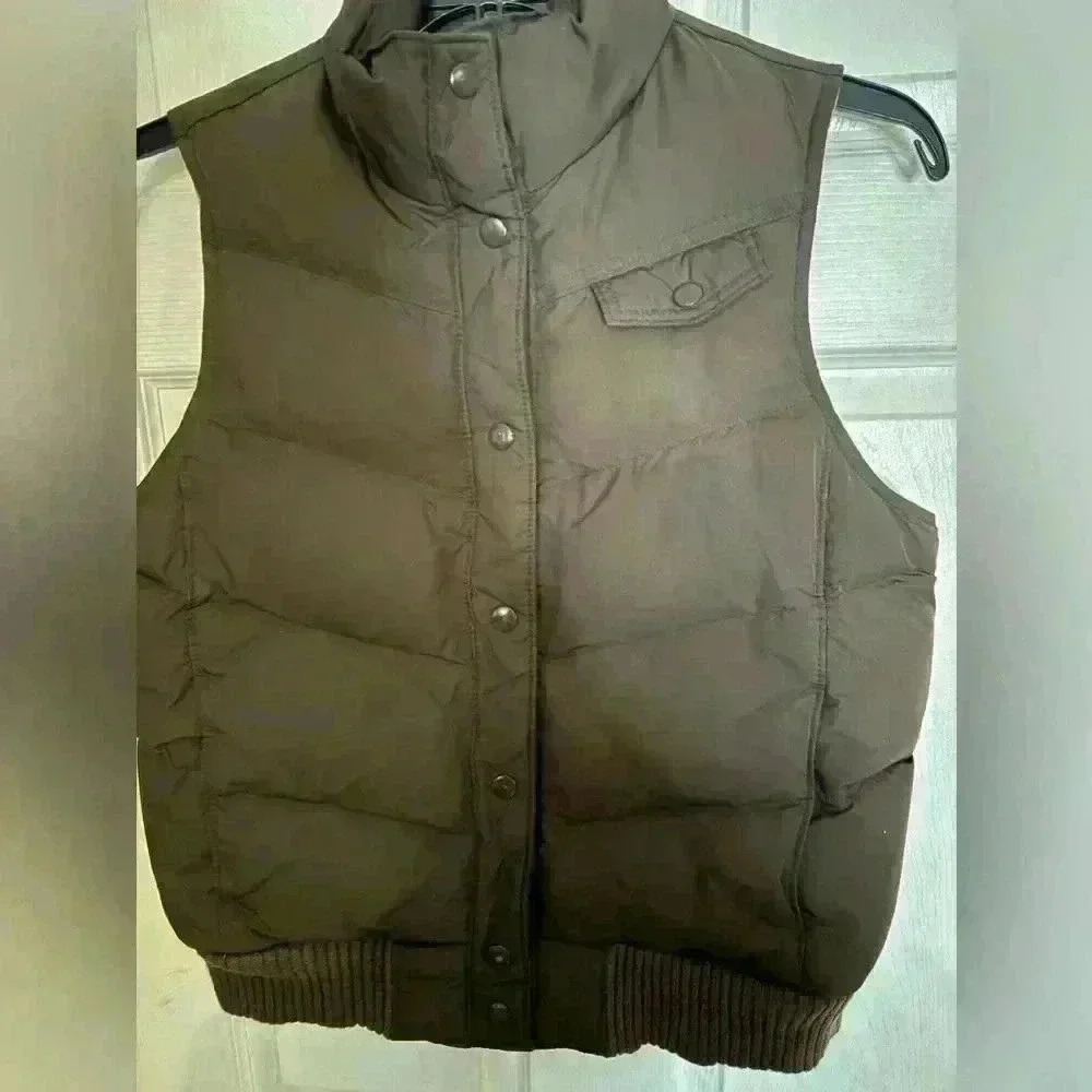 Y2K Women’s GAP Brown and Pink Puffer Vest